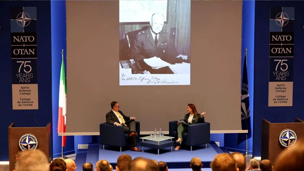 NATO Defense College: 75 anni di formazione strategica al servizio dell'Alleanza NATO Defence College: 75 anni di formazione strategica al servizio dell'Alleanza